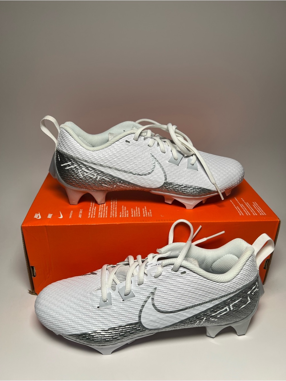 Nike Vapor Edge Speed 360 2 Football Cleats DA5455-102 White Chrome Mens Size 8